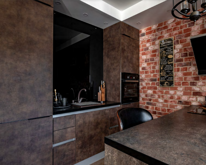 Wake Up Recycled Coffee Varnish - Image 2