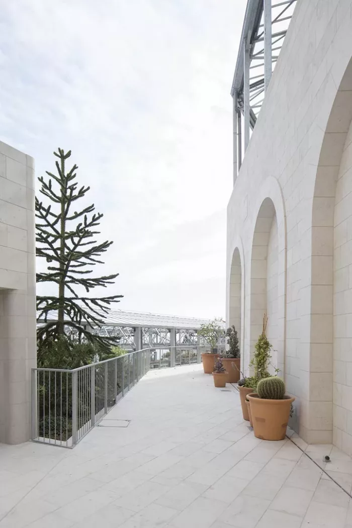 Sandblasted Finish - Grolla Beige - Image 3