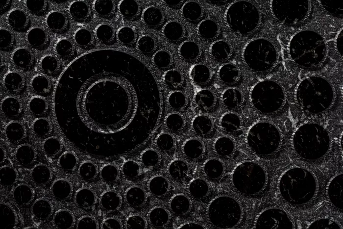 Round - Image 3