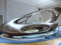 Mirrored Chrome Effect Varnish