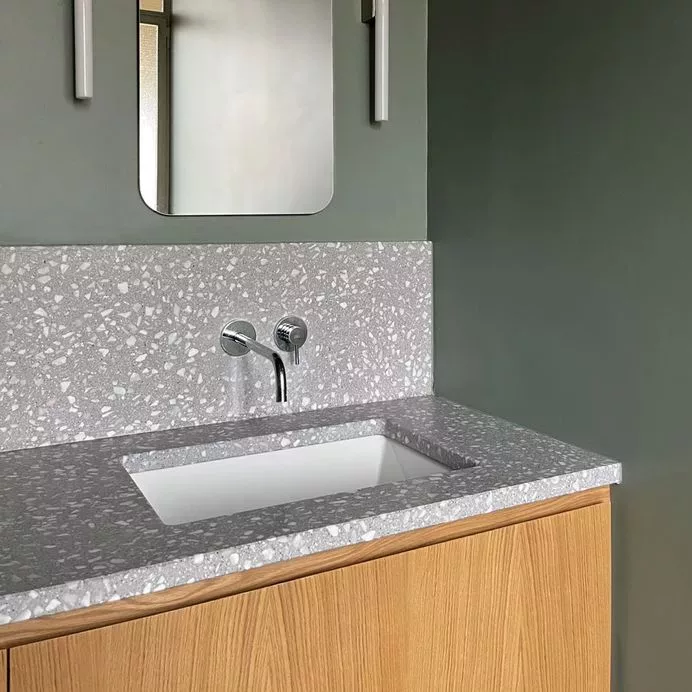 MA_RECYCLED_TERRAZZO_SILVER_01 Silver Terrazzo Slabs - Image 1