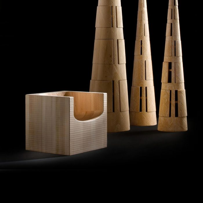 Comacina Lounge Chair - Image 6