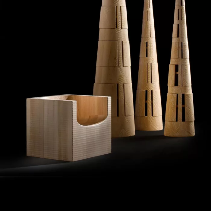 Comacina Lounge Chair - Image 6