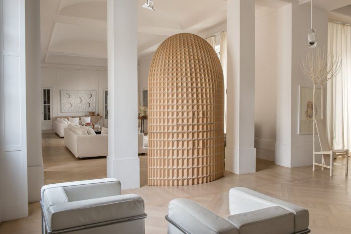 Madia Intagliata Cabinet - Image 10