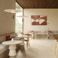 Com Stone Table - Image 2
